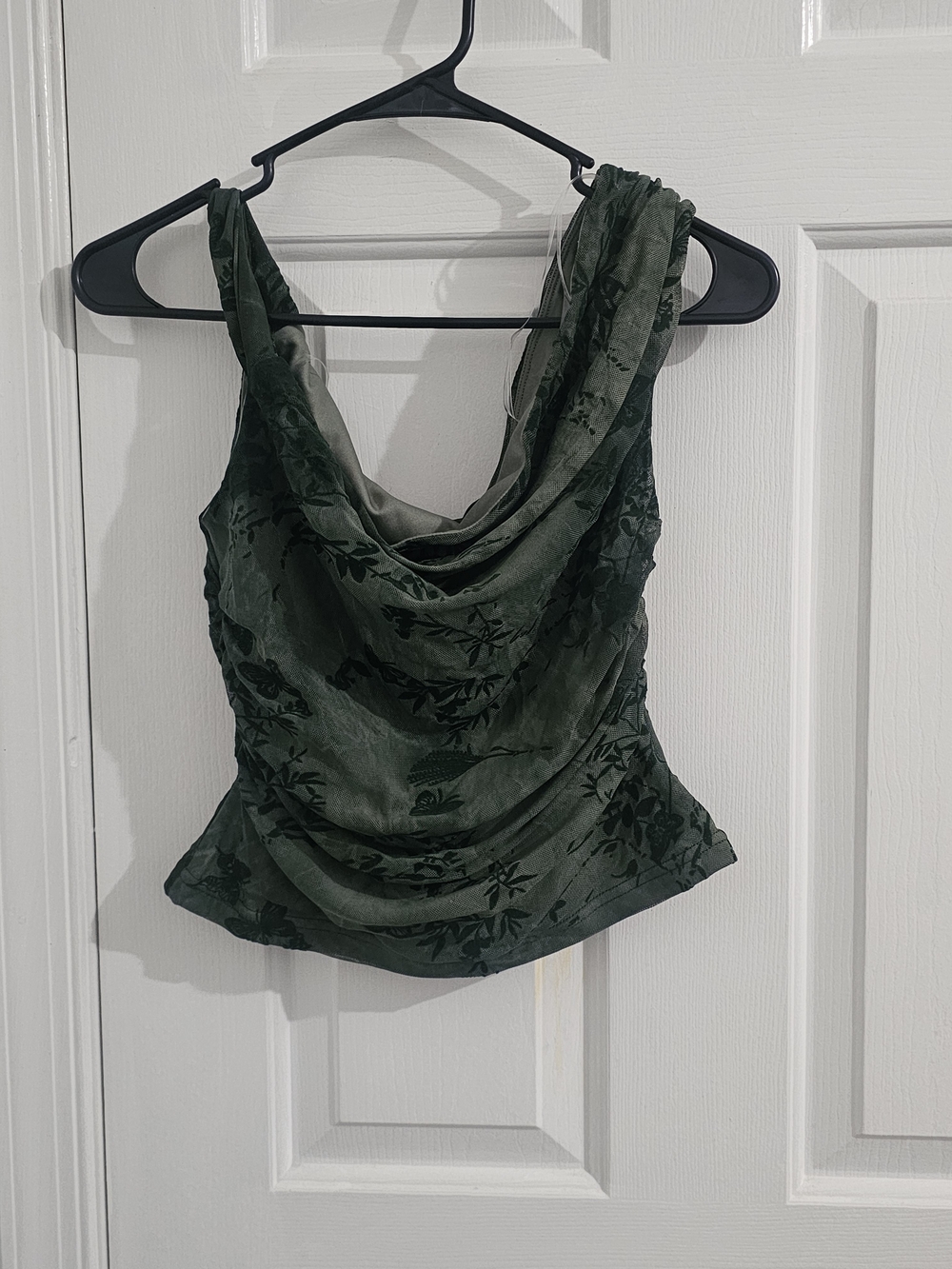 House of Threads Juniors L Green Floral Velvet Cowl Neck Top Y2K NWT